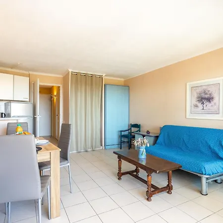 Les Marines-48 By Interhome *